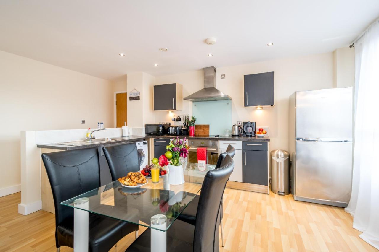 Spacious City 2 Bed, 2 Bath, Free Parking & Wifi Sheffield Exterior foto